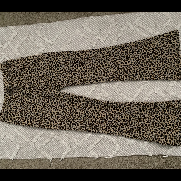 Forever21 Cheetah Print Pants - Picture 2 of 2